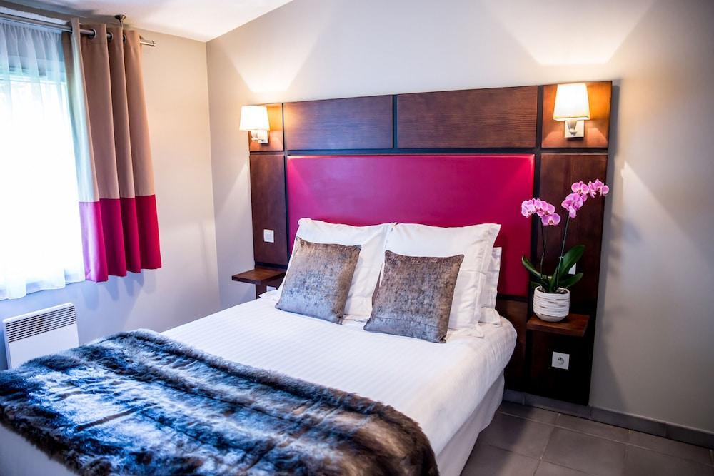 Hotel Residence Les Pins Galants Турнефей Екстер'єр фото