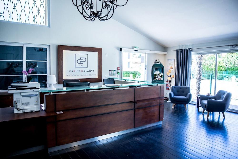 Hotel Residence Les Pins Galants Турнефей Екстер'єр фото