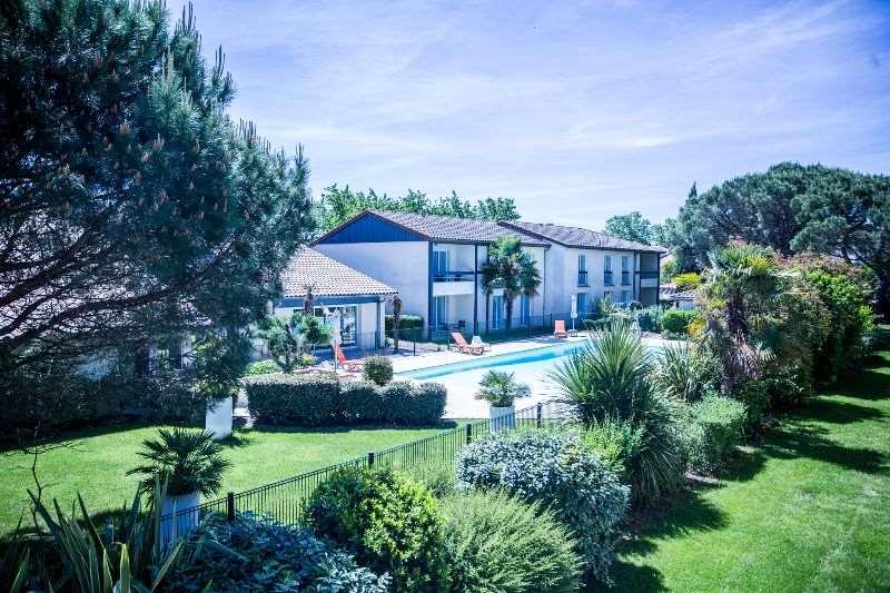 Hotel Residence Les Pins Galants Турнефей Зручності фото