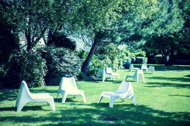 Hotel Residence Les Pins Galants Турнефей Екстер'єр фото